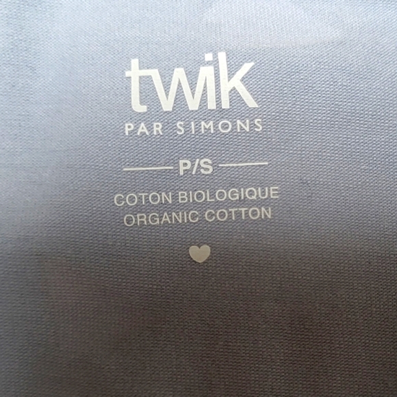 Organic Cotton Paper Planes Printed V-neck Tshirt by Twik! NWT! - Picture 2 of 7